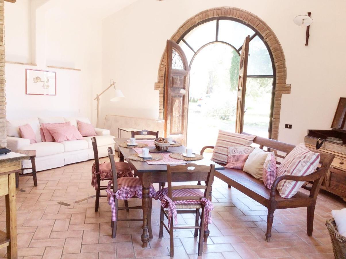 Relais Casale Il Poggetto - Olivo 2 By Zoom In Earth Διαμέρισμα Cecina  Εξωτερικό φωτογραφία
